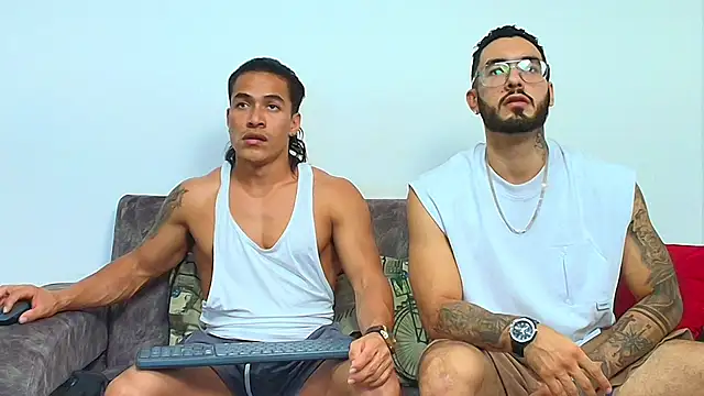Snapshot of thebadboys05 chatting on June 2026 03:34:02 AM thebadboys05 online show from June 2026 03:34:02 AM