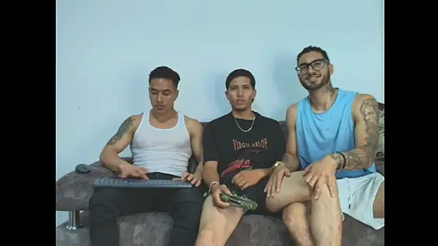 thebadboys05 online show from November 2025 01:21:01 AM