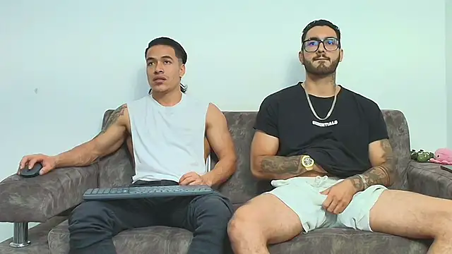 Snapshot of thebadboys05 chatting on February 2026 06:24:02 AM thebadboys05 online show from February 2026 06:24:02 AM