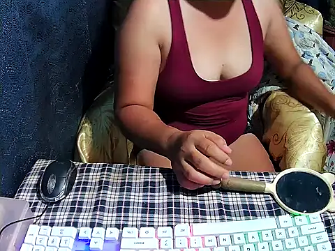 yumi-meya online show from November 2025 09:37:02 AM