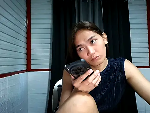 xwildflowerx online show from February 2026 11:27:01 PM