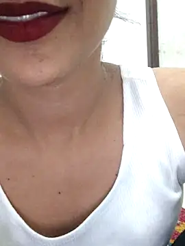 payalsaini06912 online show from November 2025 04:54:01 PM