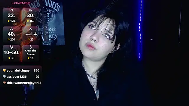 Jessie  wild online show from November 2025 12:54:02 AM