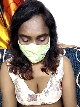 Queen-dhivya online show from January 2026 12:53:02 PM