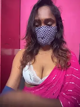 Queen-dhivya online show from November 2025 05:35:02 PM