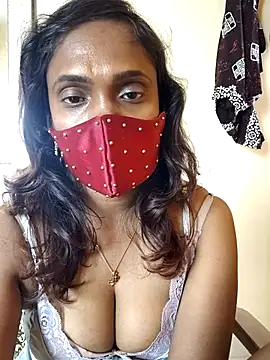 Queen-dhivya online show from March 2026 06:35:01 AM