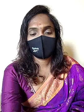 Queen-dhivya online show from February 2026 05:40:01 AM