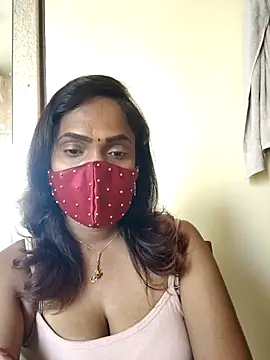 Queen-dhivya online show from February 2026 03:26:02 AM