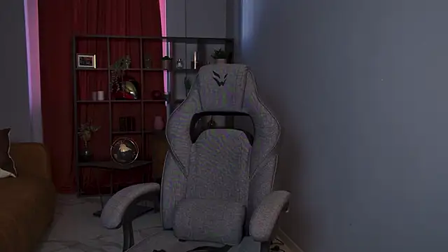 ElinVale online show from March 2026 05:51:02 AM