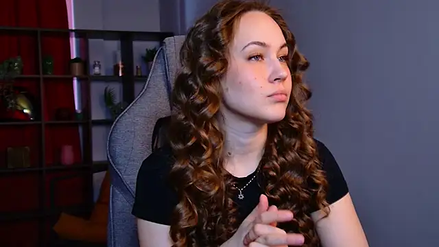 ElinVale online show from April 2026 11:25:02 AM