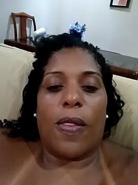 Maliaebonyfetish online show from January 2026 02:37:02 AM