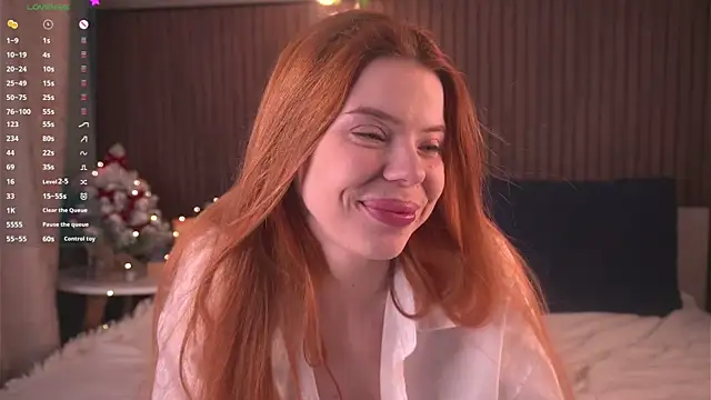 Snapshot of foxyriss chatting on January 2026 06:09:01 AM foxyriss online show from January 2026 06:09:01 AM