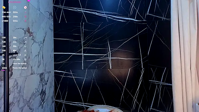 foxyriss online show from November 2025 06:36:02 AM