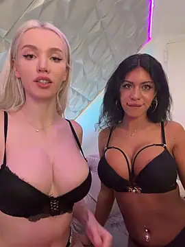 Lana-Grey online show from February 2026 09:01:01 PM