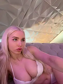 Lana-Grey online show from April 2026 08:48:02 PM