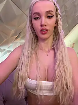 Lana-Grey online show from February 2026 11:40:02 PM