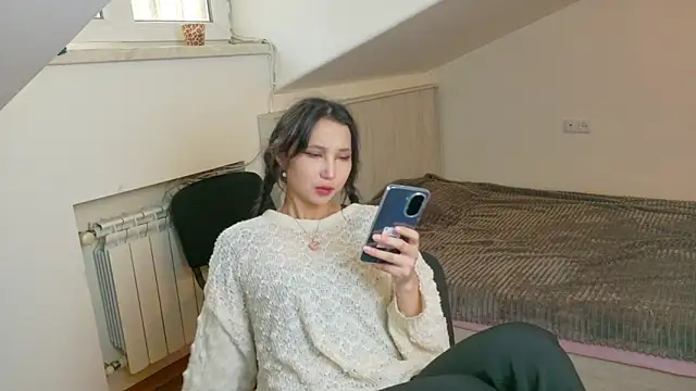 Elina Rosee online show from November 2025 01:26:02 PM