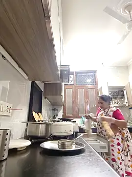 Hot-Sana2 online show from April 2026 01:56:01 PM