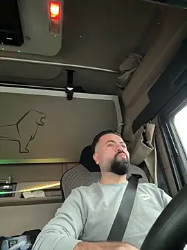 JanSy0 online show from December 2025 01:35:02 PM