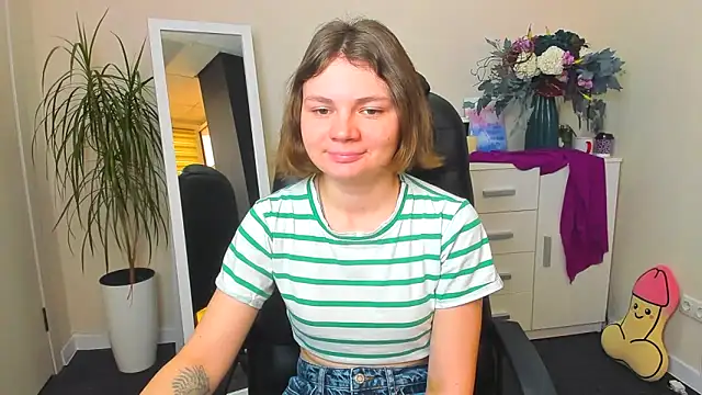 Stella-Maers online show from February 2026 08:24:02 AM