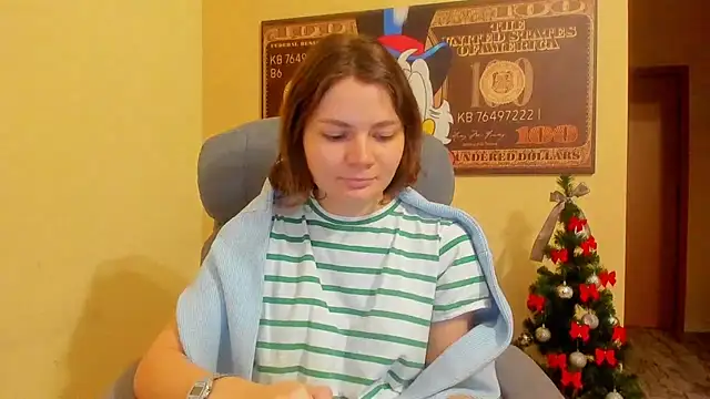 Stella-Maers online show from December 2025 08:13:01 AM