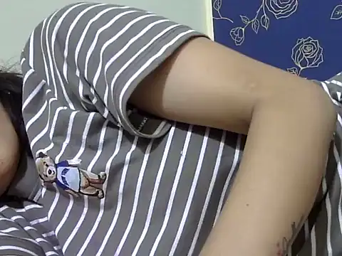 maira 33 online show from March 2026 04:25:01 PM