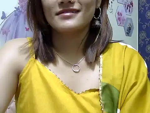 maira 33 online show from March 2026 02:41:01 PM