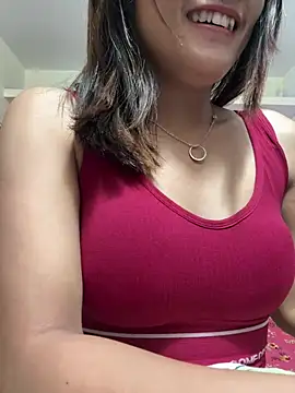 maira 33 online show from July 2026 03:57:01 PM
