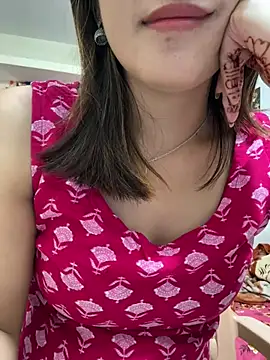 maira 33 online show from July 2026 07:32:01 AM