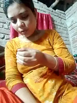 Lema-00 online show from November 2025 01:48:01 PM