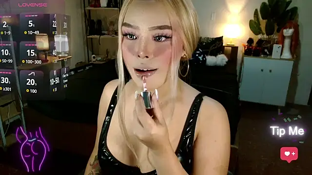 Lolitaloove69 online show from December 2025 05:55:02 PM