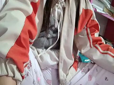 LunoChucki online show from December 2025 01:49:01 PM