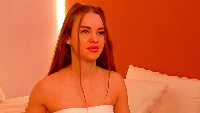 Snapshot of Mirra_ chatting on December 2025 05:30:02 AM Mirra online show from December 2025 05:30:02 AM