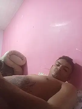 Snapshot of KindledCarbonyl chatting on December 2025 09:04:02 AM KindledCarbonyl online show from December 2025 09:04:02 AM