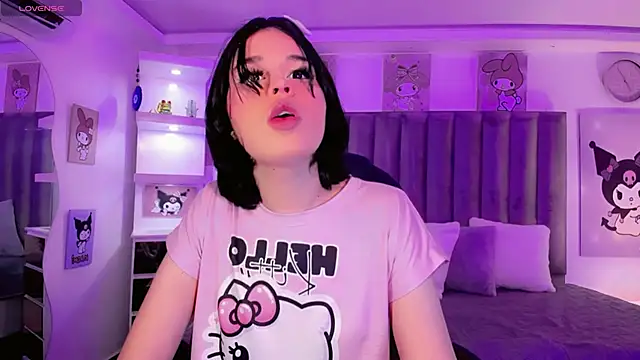 ClaudiaSophia online show from January 2026 12:08:02 PM