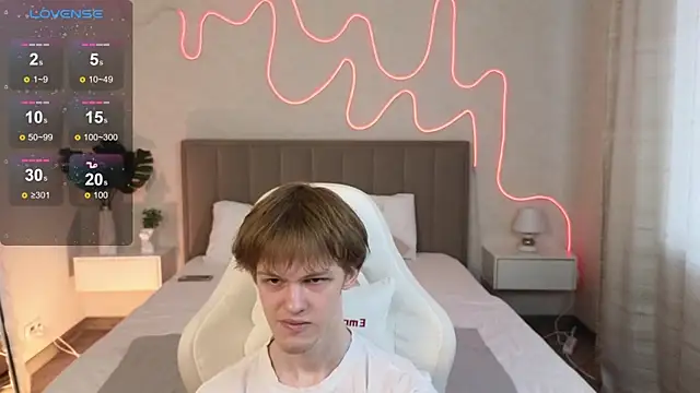 Fakeangel87 online show from November 2025 08:17:02 AM