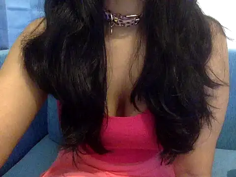 Snapshot of Ishqa_Xo chatting on November 2025 03:56:01 PM Ishqa Xo online show from November 2025 03:56:01 PM