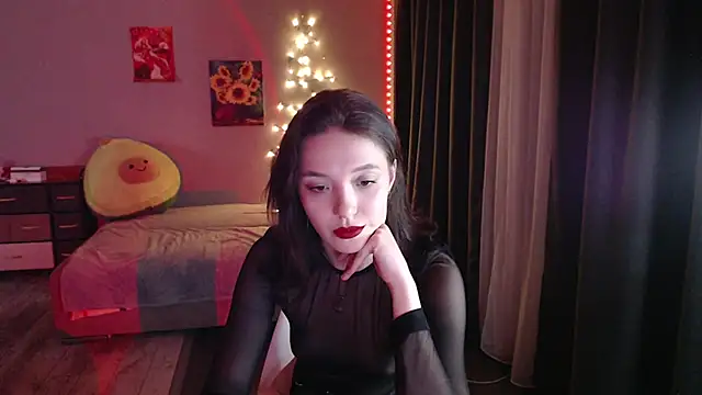 dolll maiya online show from December 2025 06:19:01 PM