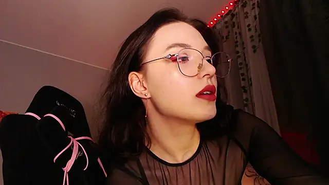 dolll maiya online show from March 2026 08:21:02 PM