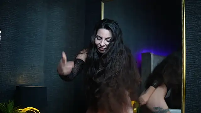 GiaEasyIce online show from November 2025 08:34:01 PM