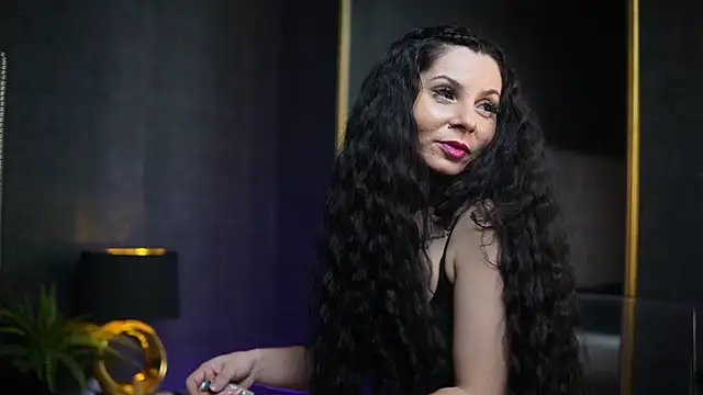 GiaEasyIce online show from January 2026 08:56:01 PM