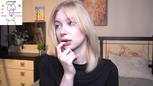 Snapshot of ShanelTunon chatting on November 2025 07:13:02 PM ShanelTunon online show from November 2025 07:13:02 PM