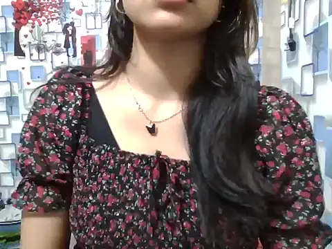 Snapshot of pragya_44 chatting on February 2026 04:04:02 PM pragya 44 online show from February 2026 04:04:02 PM