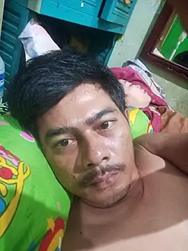 sandy300420 online show from October 2025 07:32:01 PM