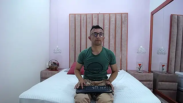 Snapshot of Addam_Hunter chatting on November 2025 12:26:02 AM Addam Hunter online show from November 2025 12:26:02 AM