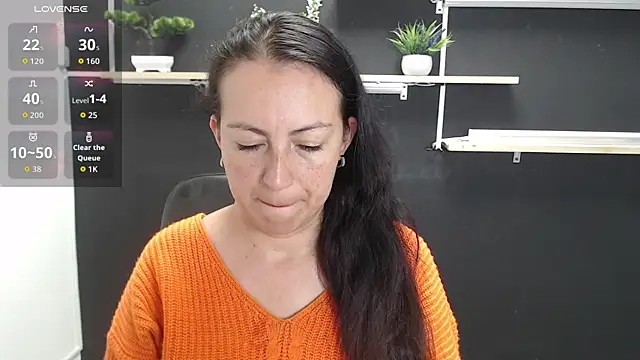 Snapshot of Lauryn_Jones chatting on May 2026 06:59:01 PM Lauryn Jones online show from May 2026 06:59:01 PM