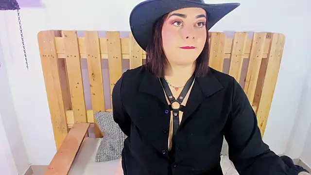 Snapshot of Romina_foxxx_ chatting on November 2025 11:59:02 AM Romina foxxx online show from November 2025 11:59:02 AM