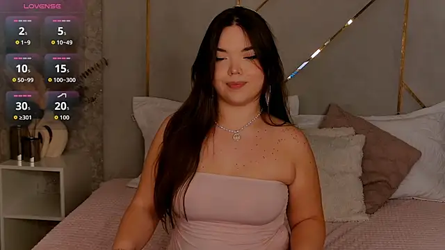Snapshot of NaomiAster chatting on July 2026 07:03:02 AM NaomiAster online show from July 2026 07:03:02 AM