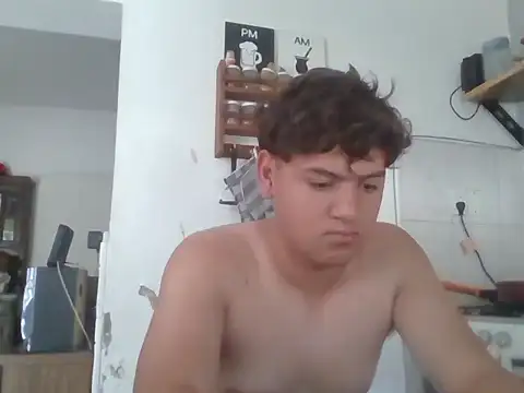 Myboy0020 online show from January 2026 05:19:02 PM