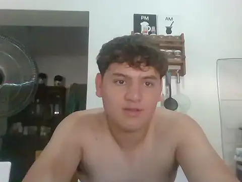 Myboy0020 online show from December 2025 05:36:01 PM